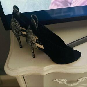 Very stylish and comfortable!!!